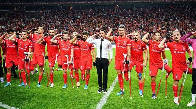 Bülent Korkmaz ‘Türk futbolu altyapıyla gelişir’