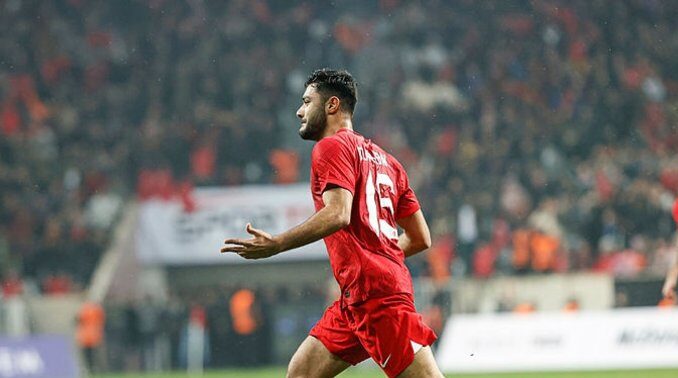 Hasan Çavuşoğlu: Ligi ilk 10 içerisinde bitirmek istiyoruz